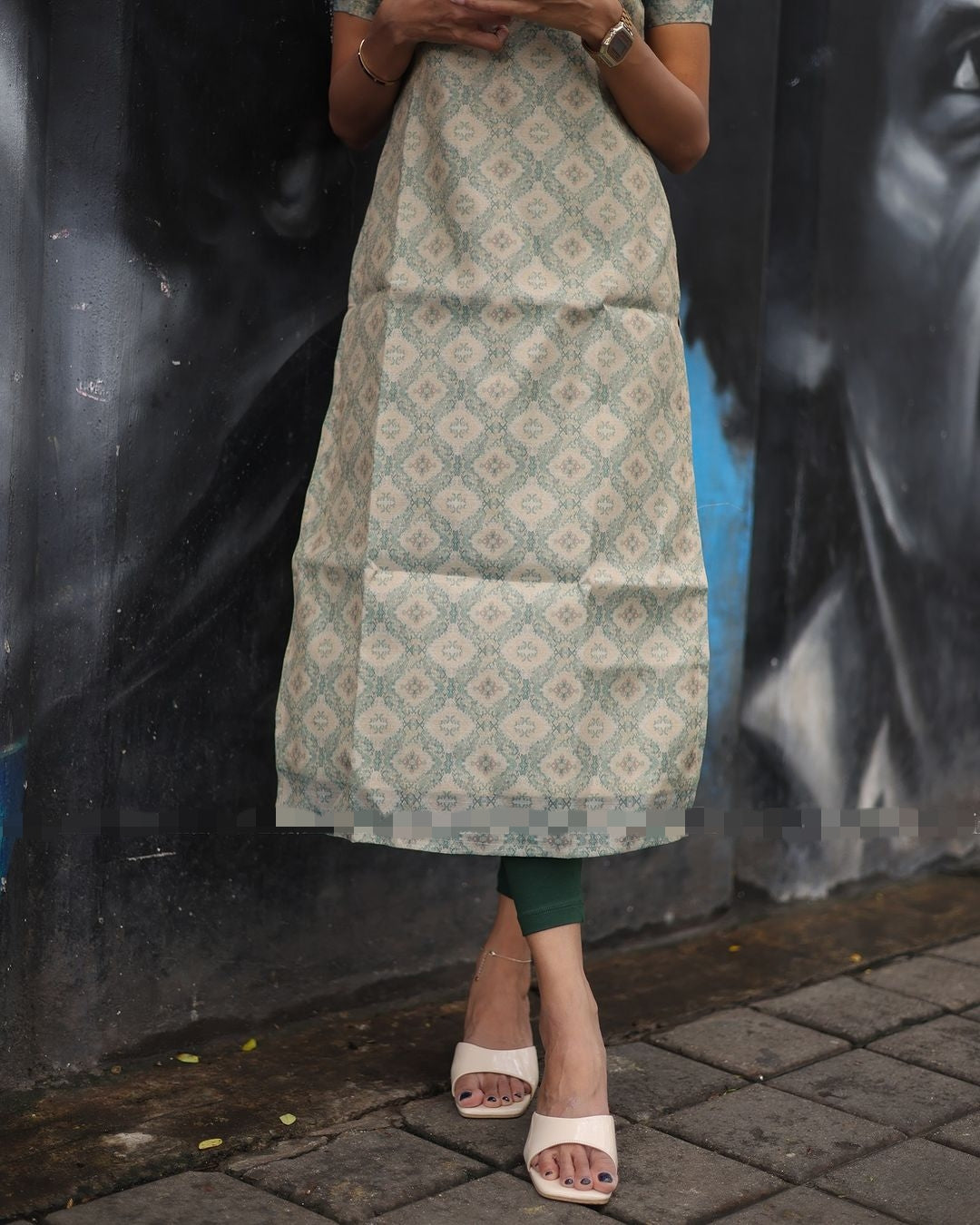 ELEGANT CHARM KURTI